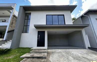 Imagem: A casa em condomínio possui 3 Dormitórios, 5 Banheiros, 4