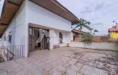 Imagem 5: Casa residencial com 3 dormitórios e 4 vagas no bairro Jardim Itu Sabará...