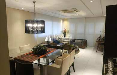 Imagem: O apartamento possui 4 Dormitórios, 5 Banheiros, 3 Vagas na