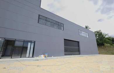 Imagem: O depósito possui 230m² de Área e está localizado em Do