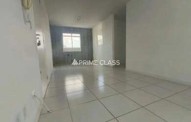 Imagem: O apartamento possui 3 Dormitórios, 1 Banheiro, 1 Vaga na garagem