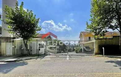 Imagem: A casa em condomínio possui 3 Dormitórios, 2 Banheiros, 2