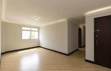 Imagem: Apartamento no Bacacheri, Av. Erasto Gaertner, em frente ao