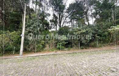 Imagem: O terreno possui 720m² de Área e está localizado em Colina