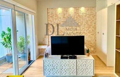 Imagem: O apartamento possui 1 Dormitório, 1 Banheiro, 1 Vaga na garagem