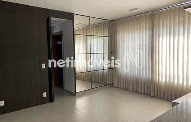 Imagem: O apartamento possui 2 Dormitórios, 2 Banheiros, 2 Vagas na