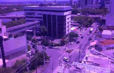 Imagem: O depósito possui 3 Vagas na garagem, 160m² de Área e está