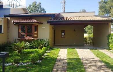 Imagem: A casa em condomínio possui 3 Dormitórios, 3 Banheiros, 4