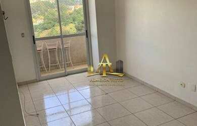 Imagem: O apartamento possui 2 Dormitórios, 1 Banheiro, 2 Vagas na