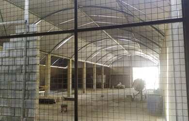 Imagem 3: Galpão para Venda em Aparecida de Goiânia, POLO INDUSTRIAL, 3 banheiros