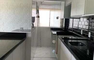 Imagem: O apartamento possui 3 Dormitórios, 1 Banheiro, 1 Vaga na garagem