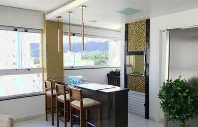 Imagem: O apartamento possui 3 Dormitórios, 2 Banheiros, 2 Vagas na