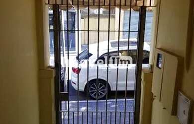 Imagem: A casa possui 5 Dormitórios, 2 Banheiros, 2 Vagas na garagem