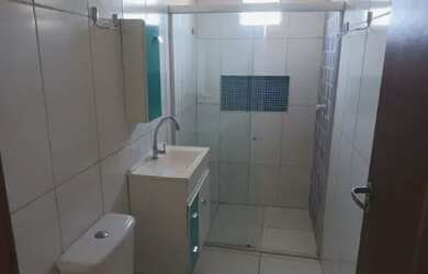 Imagem: A casa possui 2 Dormitórios, 1 Banheiro e 100m² de Área e