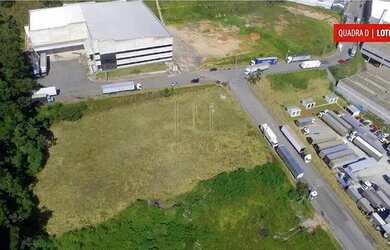 Imagem: O depósito possui 5.918m² de Área e está localizado em