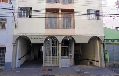 Imagem: O apartamento possui 1 Dormitório, 1 Banheiro, 38m² de Área