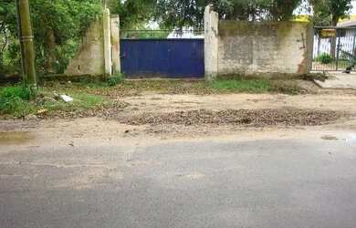 Imagem: O terreno possui 327m² de Área, Imóvel novo e está localizado