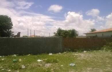 Imagem: O terreno possui 720m² de Área e está localizado em Goiana