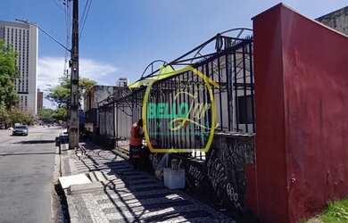 Imagem: O depósito possui 5 Vagas na garagem, 1.500m² de Área e