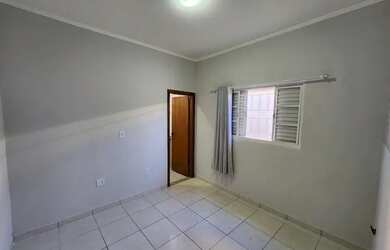 Imagem 5: Casa Polo Clube. Churrasqueira, Área de serviço, 125m² de Áreae2 Vagas...