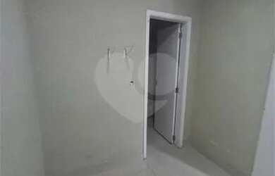 Imagem 16: Ponto comercial/Loja/Box para aluguel tem 170 metros quadrados em Água...