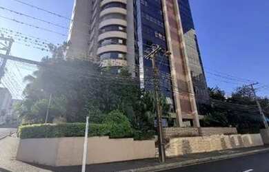 Imagem: O apartamento possui 3 Dormitórios, 5 Banheiros, 2 Vagas na