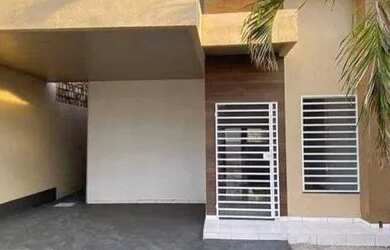 Imagem: A casa possui 2 Dormitórios, 2 Banheiros, Imóvel novo e está