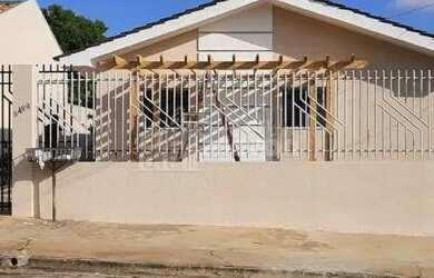 Imagem: A casa em condomínio possui 2 Dormitórios, 2 Banheiros, 1