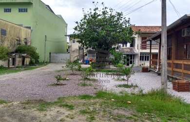 Imagem: O terreno possui 1.560m² de Área e está localizado em Ponte