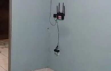 Imagem: A casa possui 1 Dormitório e 1 Banheiro e está localizado