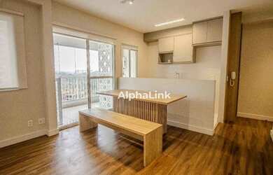 Imagem: O apartamento possui 1 Dormitório, 1 Banheiro, 2 Vagas na garagem