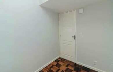 Imagem 8: Apartamento com 2 Dormitorio(s) localizado(a) no bairro CENTRO HISTORICO em Porto Alegre