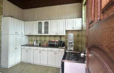 Imagem 4: Vendo excelente casa espaçosa com 4 quartos na cidade Velha - Belém...