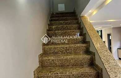 Imagem 10: CASA TRIPLEX A VENDA - MOBILIADA, BAIRRO CACHOEIRA DO BOM JESUS