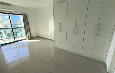 Imagem 8: Imóvel para aluguel possui 110 metros quadrados com 3 quartos em Praia...