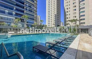 Imagem: O apartamento possui 4 Dormitórios, 5 Banheiros, 4 Vagas na