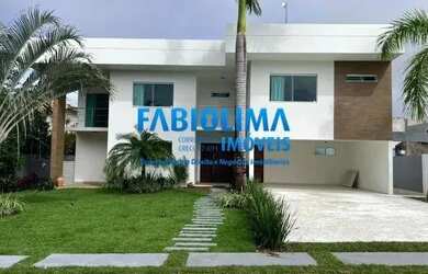 Imagem: A casa em condomínio possui 4 Dormitórios, 5 Banheiros, 4