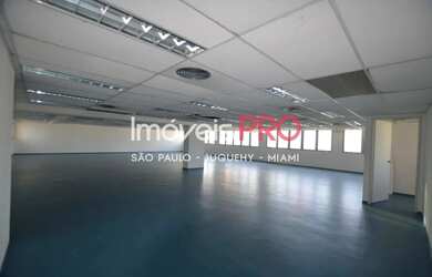 Imagem: O depósito possui 5 Vagas na garagem, 10.975m² de Área e