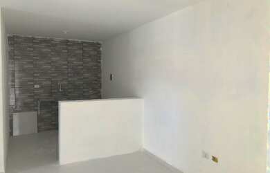 Imagem: A casa possui 2 Dormitórios, 1 Banheiro, 42m² de Área e