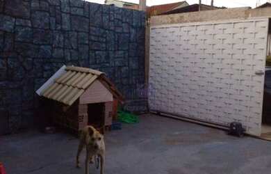 Imagem 3: Casa com 3 dormitórios à venda por R$ 450.000,00 - Gralha Azul - Fazenda...