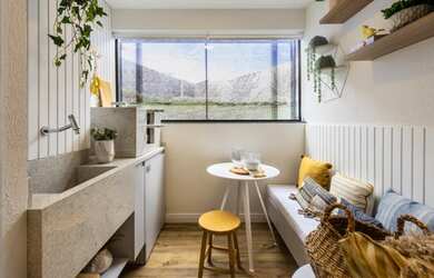 Imagem: O apartamento possui 2 Dormitórios, 1 Banheiro, 1 Vaga na garagem