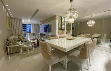 Imagem: O apartamento possui 3 Dormitórios, 3 Banheiros, 2 Vagas na