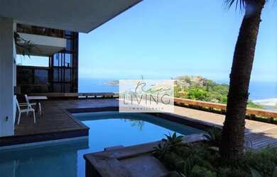 Imagem: A casa em condomínio possui 4 Dormitórios, 4 Banheiros, 4