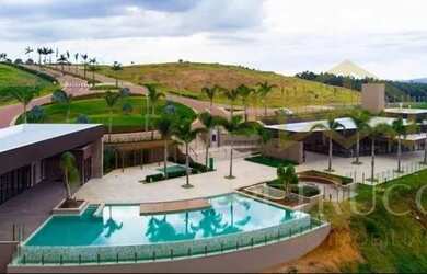 Imagem: O terreno possui 1490m² de Área e está localizado em Loteamento