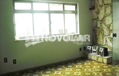 Imagem 3: SOBRADO SANTANA. Churrasqueira, Varanda, Guarda roupae360m² de Área