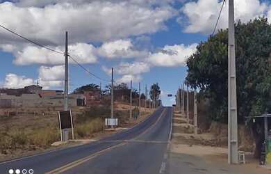 Imagem 5: Terreno de esquina, em frente do AutoPosto Kinsat, em Igaporã