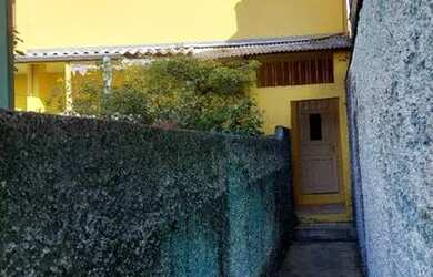 Imagem: A casa possui 2 Dormitórios, 1 Banheiro, 50m² de Área e