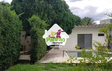 Imagem: A casa possui 3 Dormitórios, 3 Banheiros, 4 Vagas na garagem