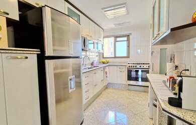 Imagem 7: Lindo apartamento na Região de Santa Terezinha 3 suítes e 3 vagas garagem