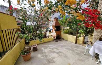 Imagem 1: Tijuca - Atenção investidores 3 casas em Rua nobre